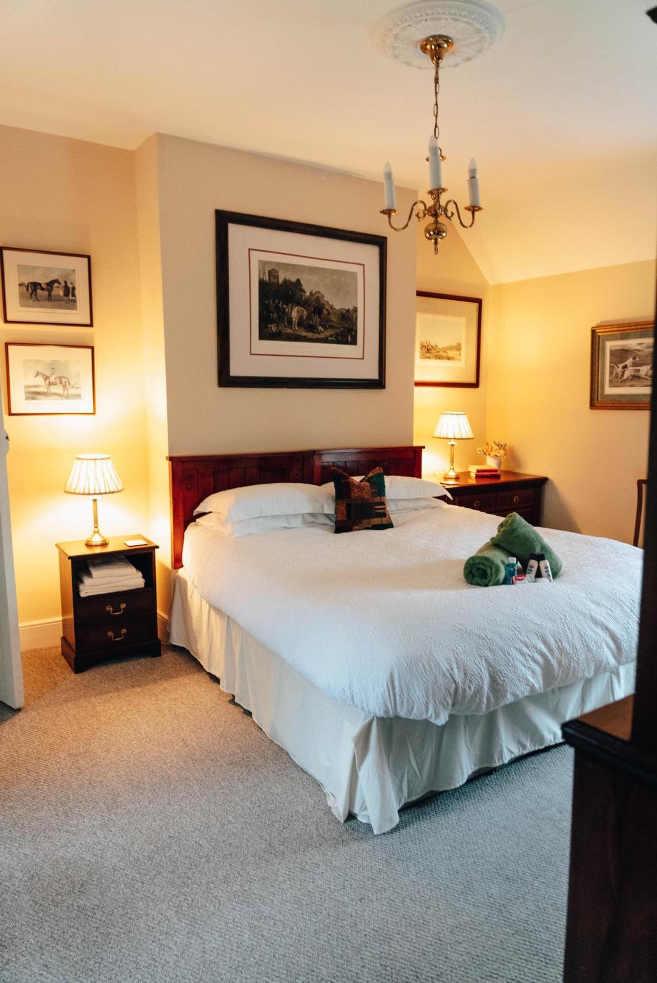 Luxury Accommodation In County Antrim With Riverside Hot Tub Kells Extérieur photo